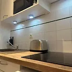 Neuf Entierement Equipe Proche Centre Διαμέρισμα