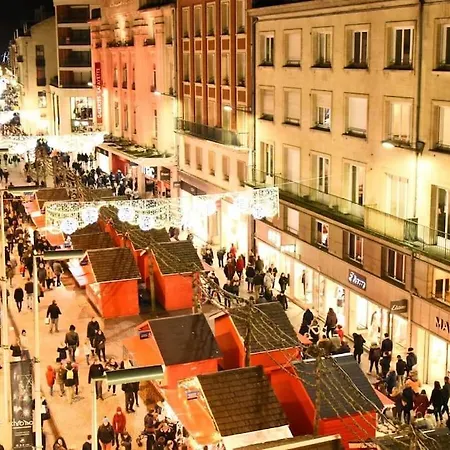 Apartament Neuf Entierement Equipe Proche Centre